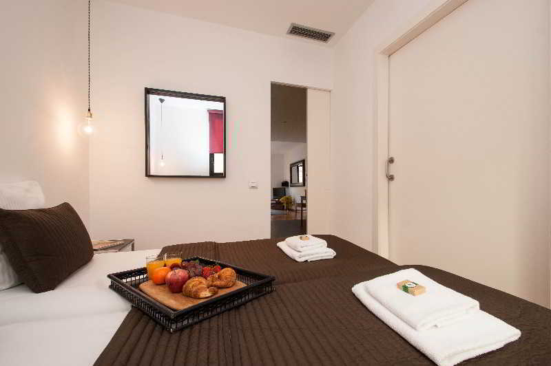 Short Stay Group Liceu Serviced Apartments برشلونة المظهر الخارجي الصورة
