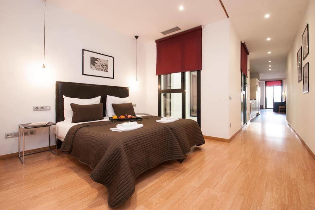Short Stay Group Liceu Serviced Apartments برشلونة المظهر الخارجي الصورة