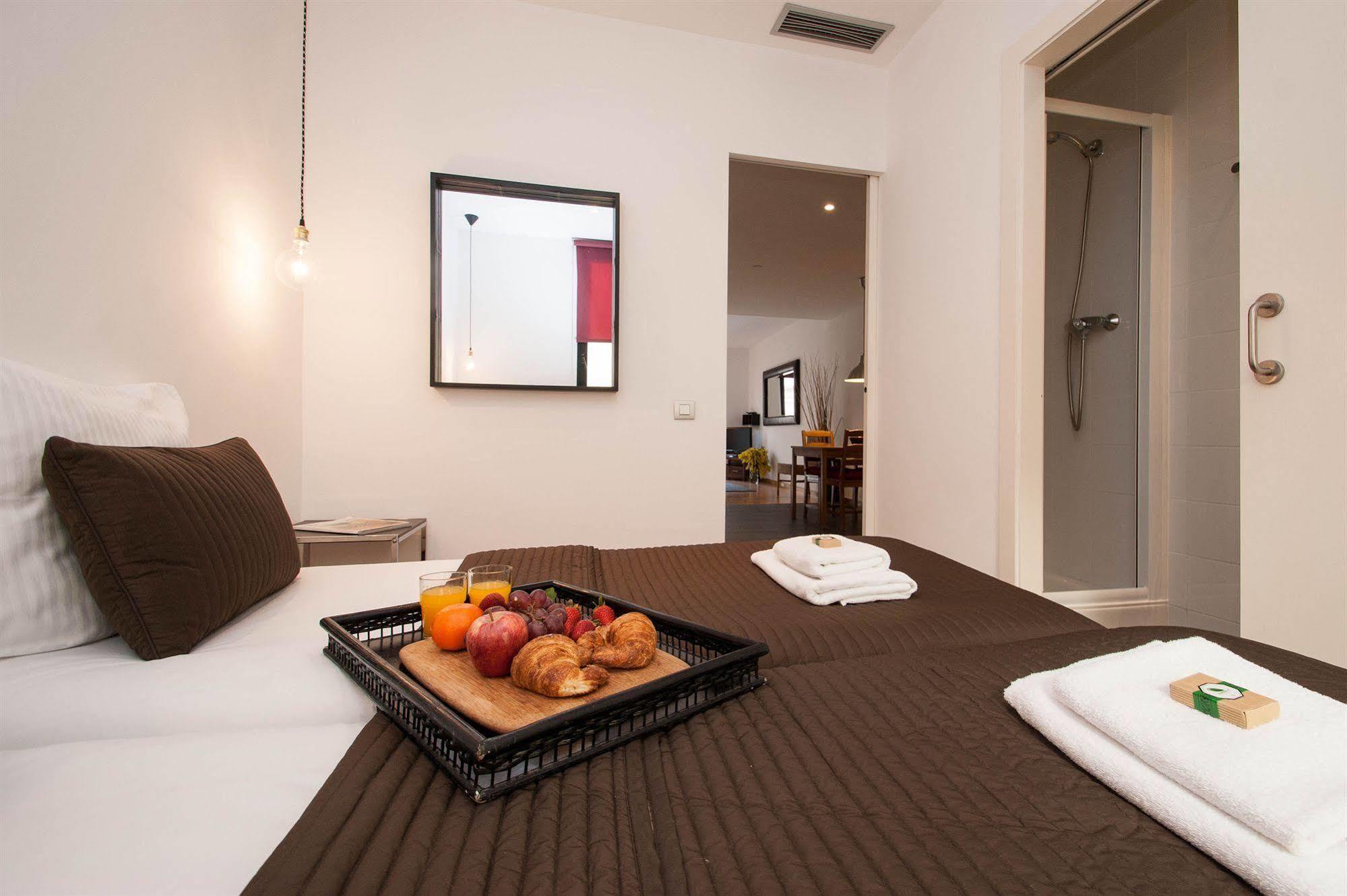 Short Stay Group Liceu Serviced Apartments برشلونة المظهر الخارجي الصورة