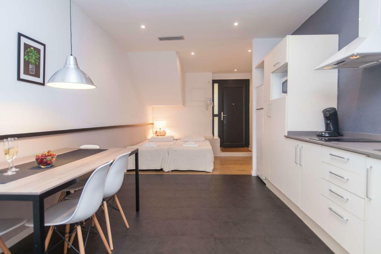 Short Stay Group Liceu Serviced Apartments برشلونة المظهر الخارجي الصورة